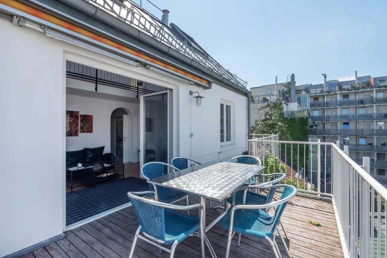 Vienna Roof Top Apartment With Terrace, Parking And Ac