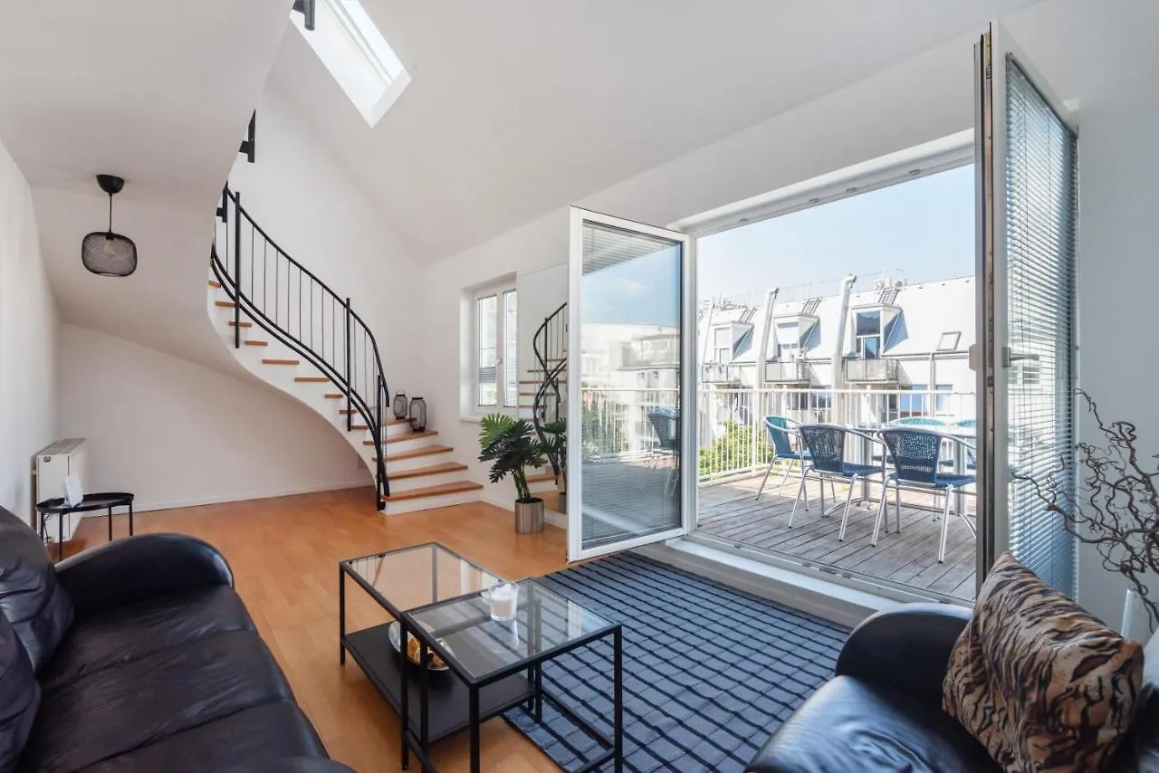 Vienna Roof Top Apartment With Terrace, Parking And Ac