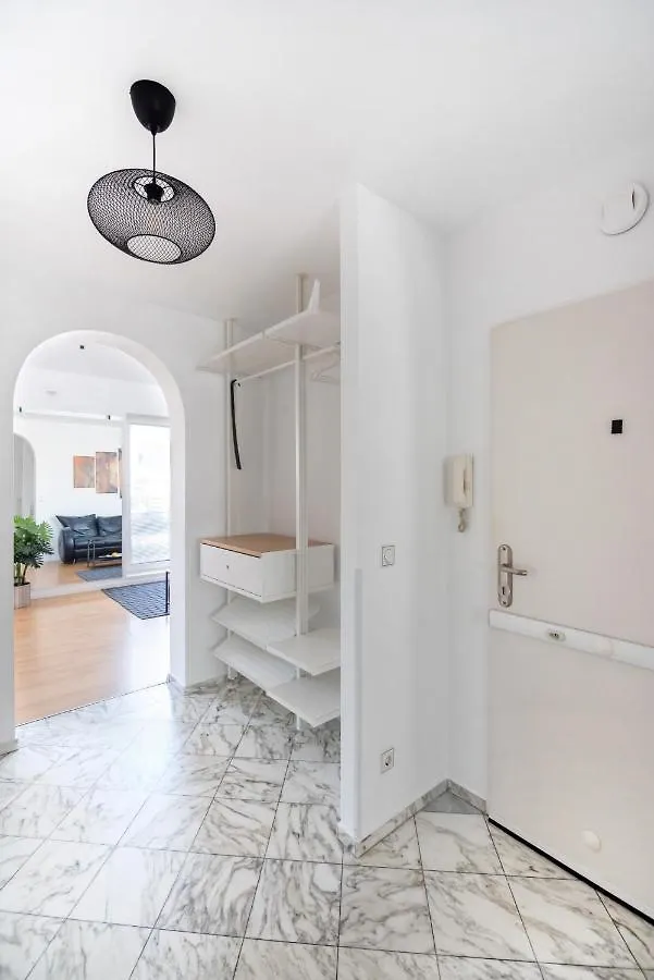 Vienna Roof Top Apartment With Terrace, Parking And Ac